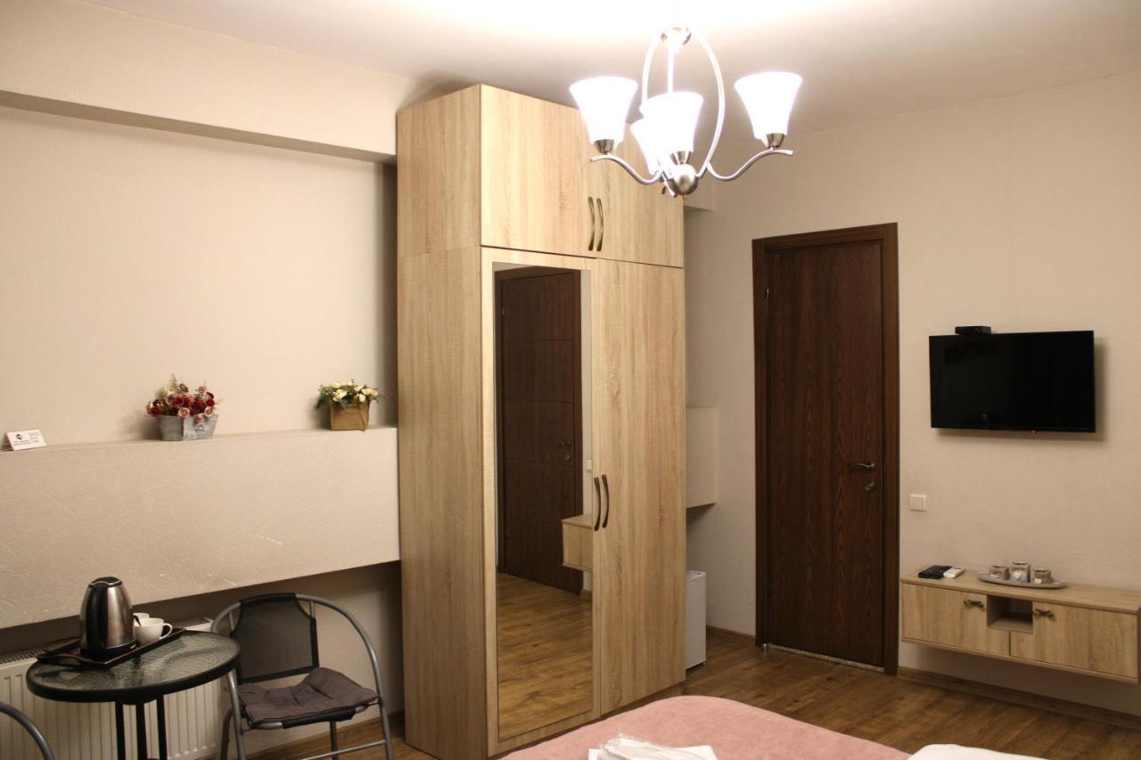 Tiflis Great View Hotel Екстериор снимка