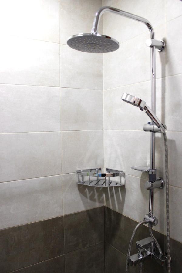 Tiflis Great View Hotel Екстериор снимка